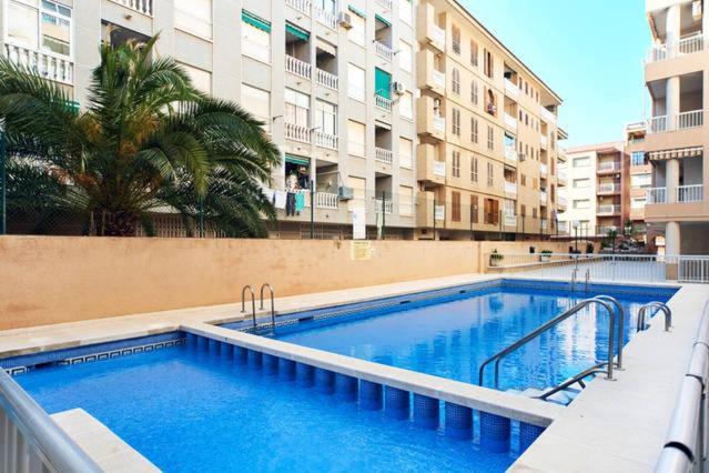 Apartamento Urbano Arregui Lägenhet Torrevieja Exteriör bild